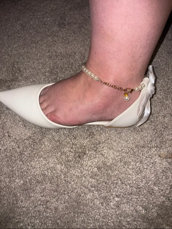 New Pointed Toe Slingback flats in crisp white with bow size 10 - Image 4