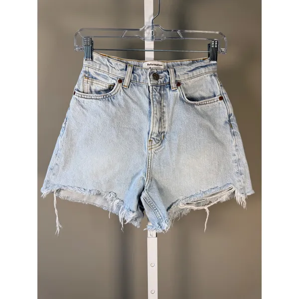 Reformation‎ Wilder High Rise Relaxed Denim Shorts Light Wash Size 24 - Image 2