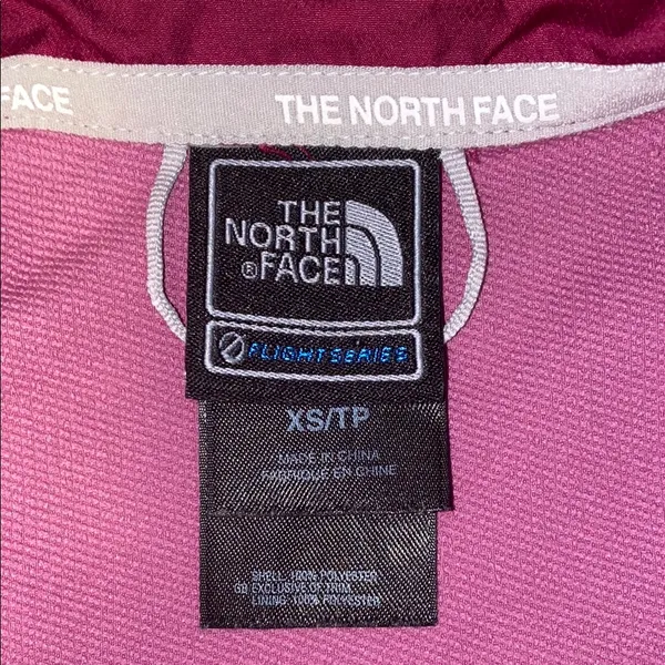 The North Face Flight Series Jacket with High Collar and Water-Resistant Size XS - Image 11