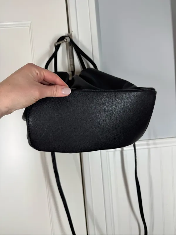 Hobo international Black leather darling satchel Shoulder Bag crossbody minimal - Image 2
