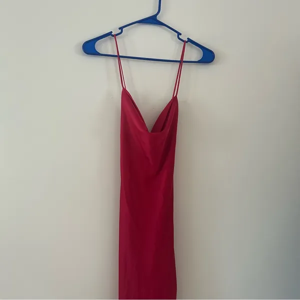ASTR the Label x Revolve Gaia Dress in Bright Fuchsia Midi Dress Size S - Image 4