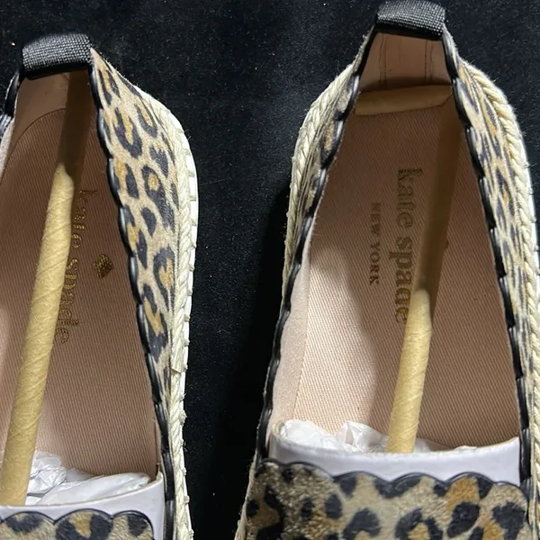 BNWOT Kate Spade Cheetah Print Loafers Size 6 - Image 3