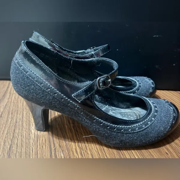 dexflex comfort Black Mary Jane Flats with Strap - Image 3