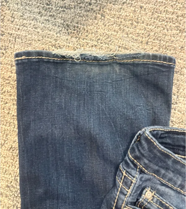 Daytrip Leo Bootcut Jeans - Image 5
