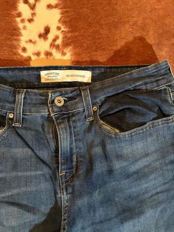 Levi-Strauss signature mid-rise boyfriend size 10 waist 30 - Image 2