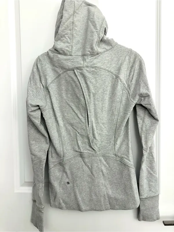 Lululemon Harmony Hoodie in Heathered Light Grey Size 4 - Image 5