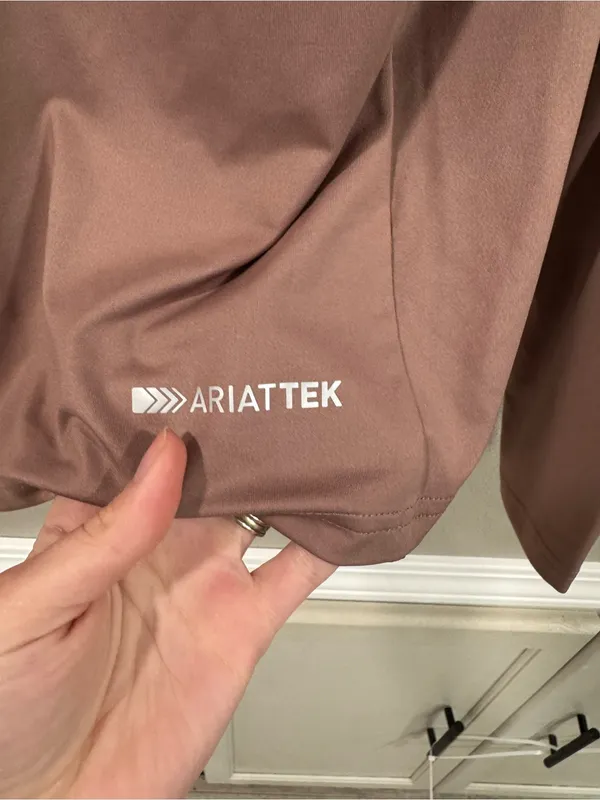 NWT ARIAT SOLVEIL 1/2 ZIP LADIES - Image 7