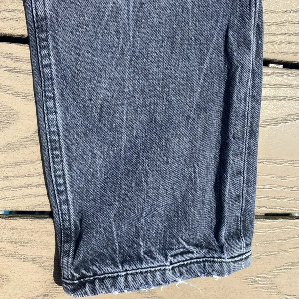 Zara dark wash grey black size 2 26 mom jeans high waisted - Image 5