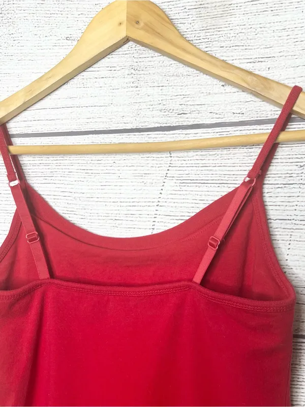 No Boundaries Red Spaghetti Strap Tank Top with Built In Shelf Bra Size Medium - Image 5