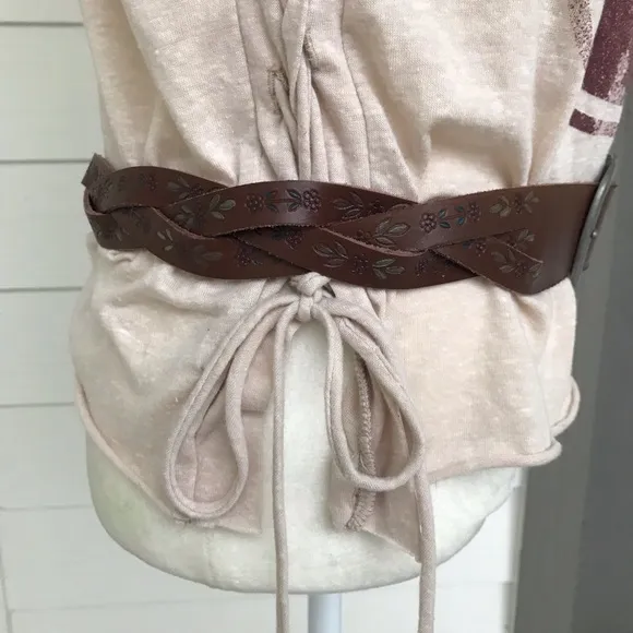 Vintage leather twisted tooled belt - Image 2