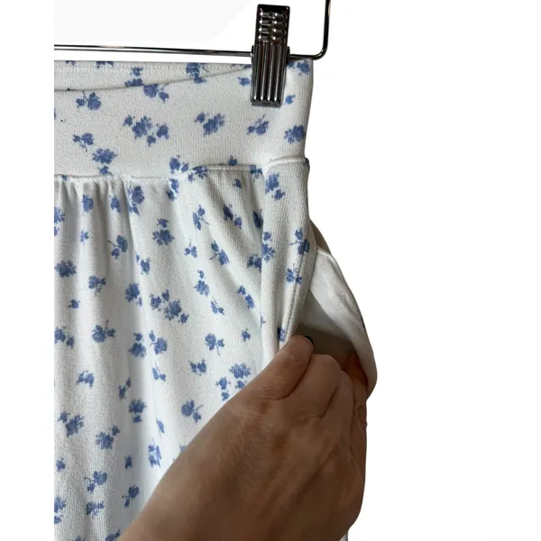 Hollister Pajama Pants Women XS White Blue Floral Wide Leg Loungwear Boho - Image 7