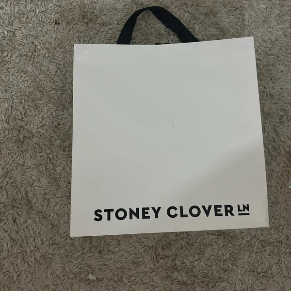 Parke Stoney clover  - Image 4