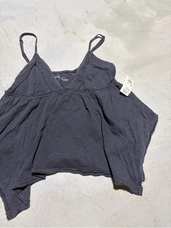 Aerie NWT Women's V-Neck Swing TANK Top XS MSRP$30 - Image 5