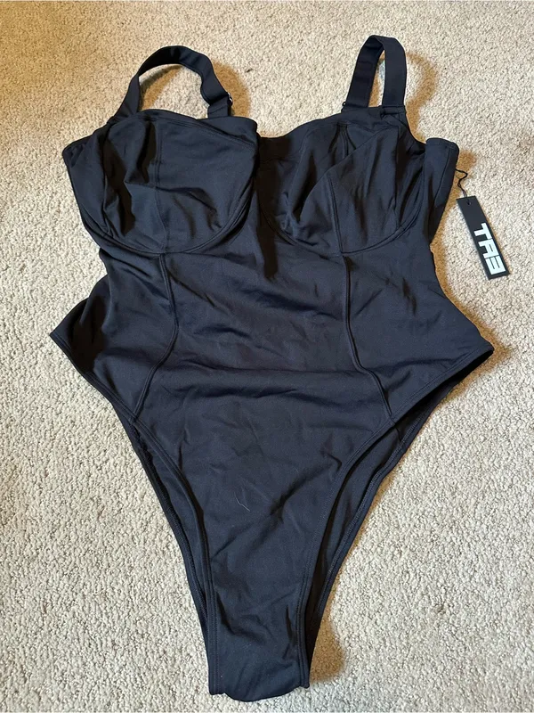 NWT TA3 Lifty Hi Cut one piece swimsuit black large B/C cup - Image 2