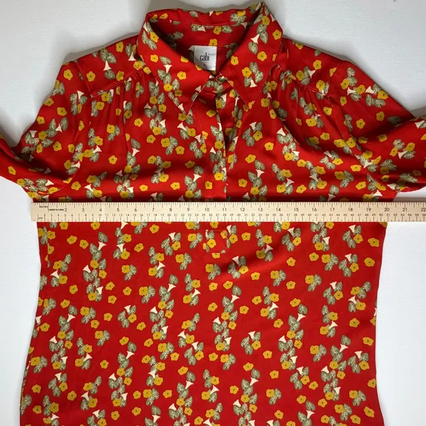 Cabi Red Floral Button Down Shirt‎ Small Lightweight Office Modest Career Layers - Image 8
