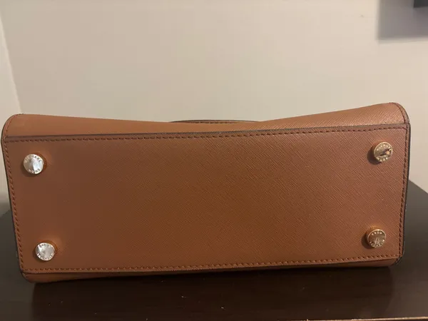 Michael Kors Crossbody - Image 11