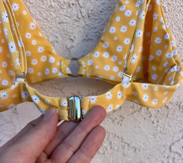 M White Daisy Yellow Triangle Bikini Top - Image 3
