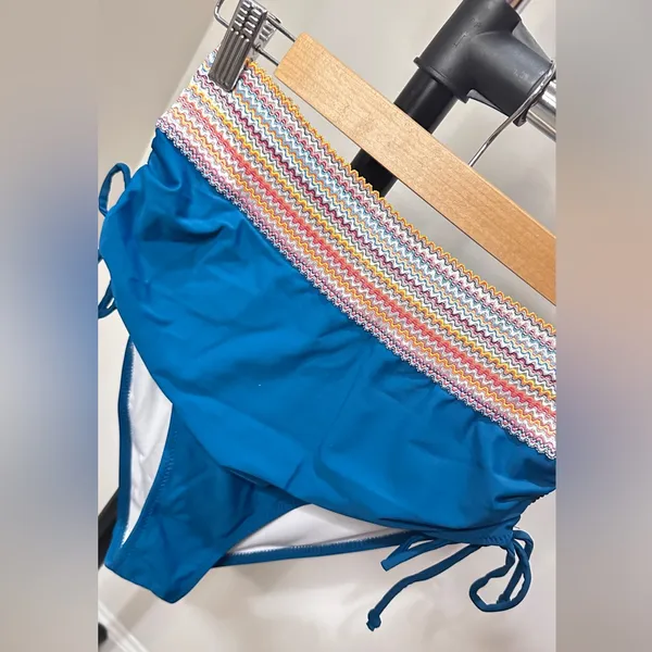 Blue and Multicolor Women's Bikini Set Size M - Image 2