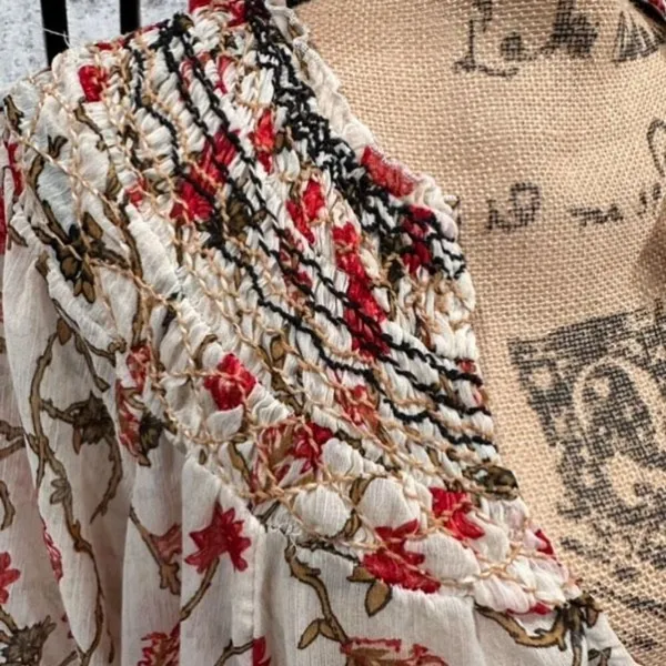 Free People Women's Keeping Up With Kara Floral Tunic Top Ivory Red Size Medium‎ - Image 9