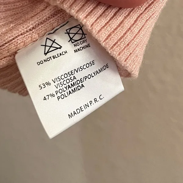 Brandy Melville Brett Top Ribbed Cropped Long Sleeve One Size Small Pink - Image 8