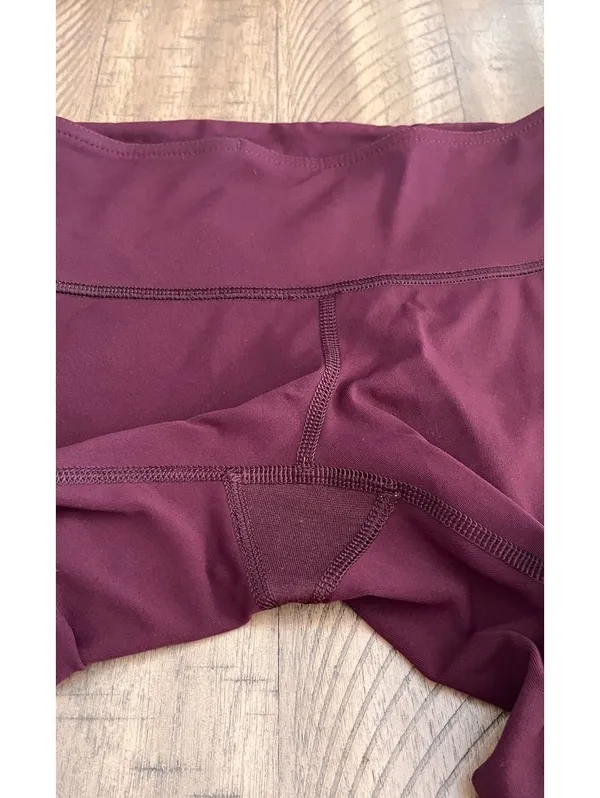 Lululemon OG Wunder Under Cropped Leggings Burgundy Berry Red Size 6 - Image 5