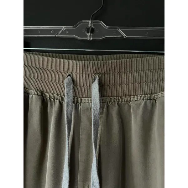Aerie size Medium Beige Jogger Pants with Drawstring Waist - Image 4