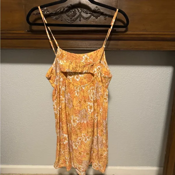 Wallflower Yellow Floral Dress - Image 2
