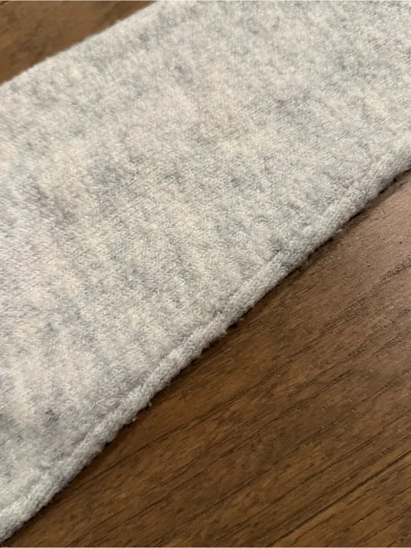 GAP Gray V-Neck Sweater XS - Image 5