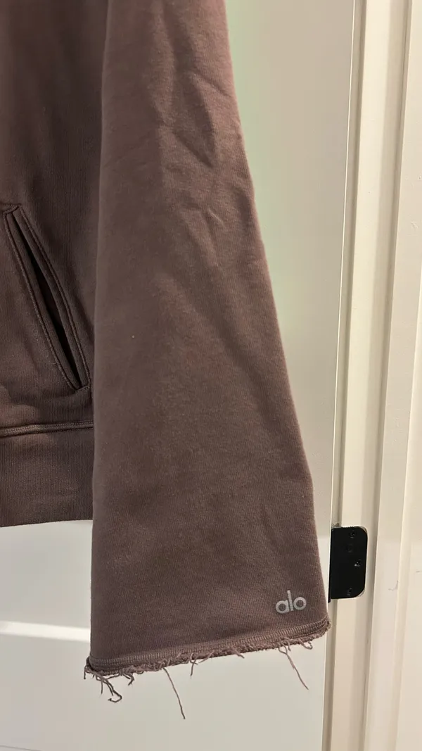 Alo Flare Sleeve Hoodie - Image 3