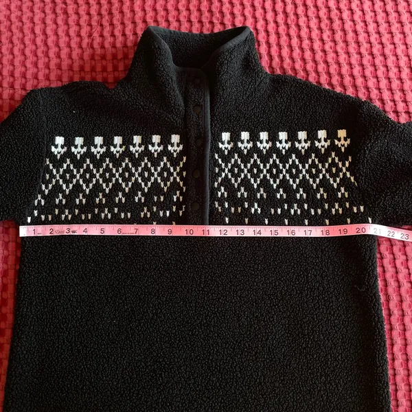 LOFT Women’s Sherpa Fleece Pullover Sweater Size S Black White Fair Isle Mock Neck - Image 8
