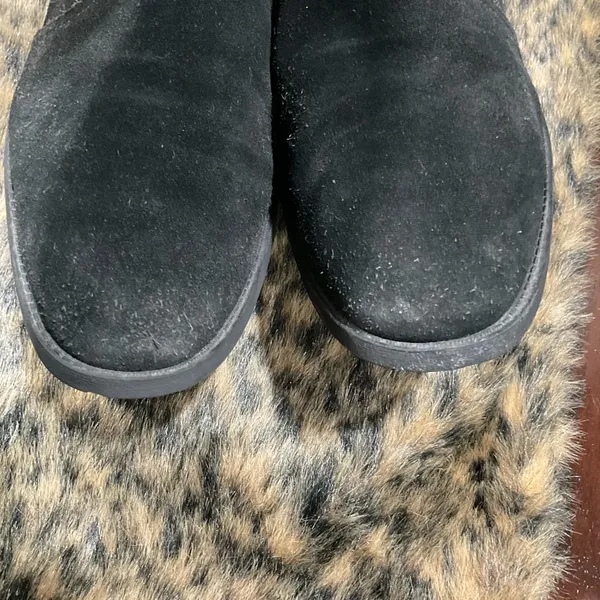 UGG AUREO SUEDE BOOTIES - Image 4
