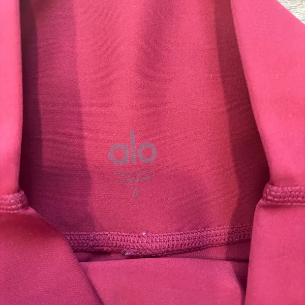 Alo Yoga High Waist Airlift Leggings Red Small 28" Inseam Activewear Yoga FLAWED - Image 5
