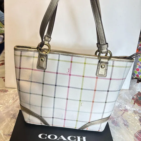 Coach Heritage Tattersall Signature Off White Shoulder Handbag - Image 2