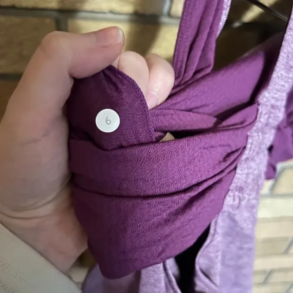 Lululemon Racerback Tank Top Open Side Purple Size 6 - Image 4