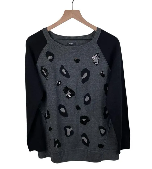 Apt. 9 Women's Leopard Print Sequin Embellished Crew Neck Sweater Size Large - Image 2