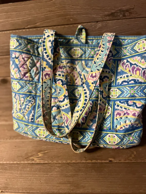 Vera Bradley Tote 14 x 10 lite blue women's handbag - Image 4