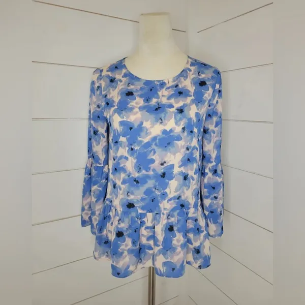J.Crew Women’s Floral Peplum Blouse‎ Size S - Image 2