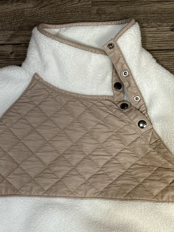 Abercrombie & Fitch White Sherpa Quilted Pullover Sweater Size S - Image 3