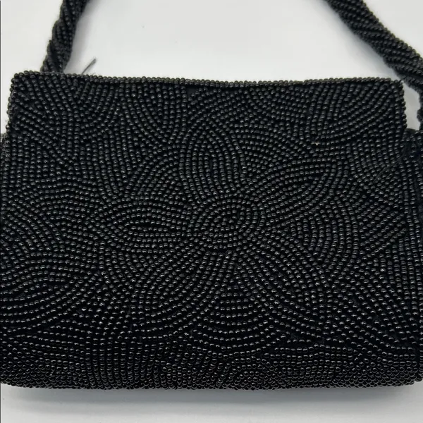 Bloomingdale's Elegant Black Beaded Wristlet - Image 12