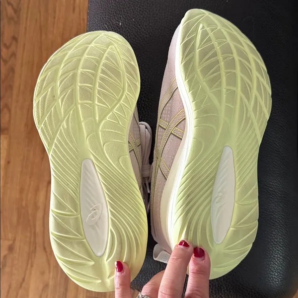 ASICS cumulus 27 - Image 2