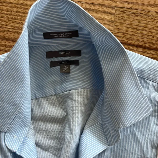Long sleeve button down Size L - Image 3