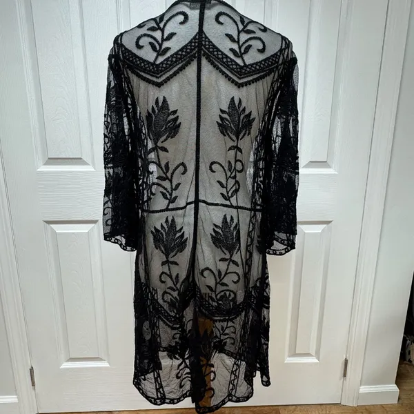 Primark Black Lace Embroidered Floral Cover-Up - Size‎ L. - Image 5