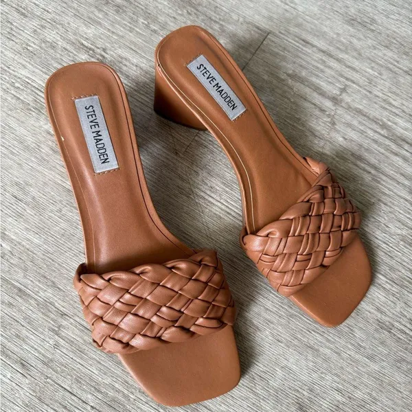 Steve Madden Sandals 6.5 - Image 2