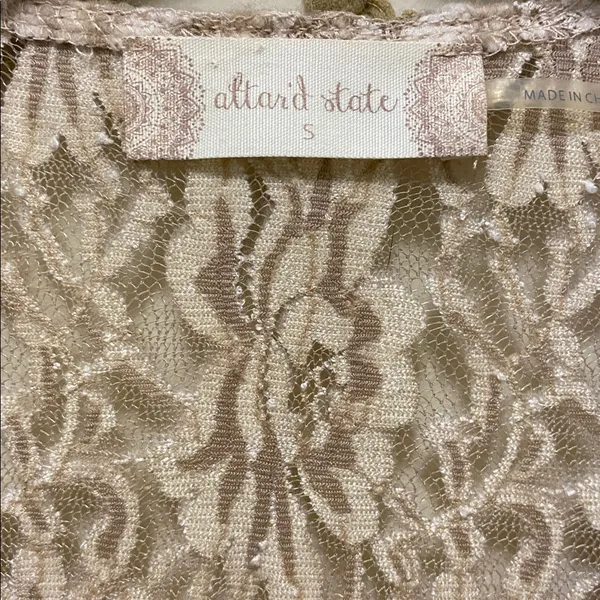 Altar’d state Lace and Faux Fur Vest Y2K size small - Image 3
