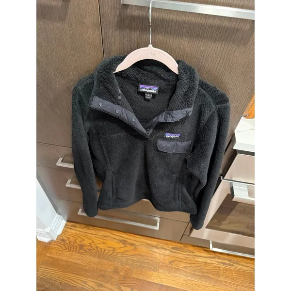 Patagonia Women's Re-Tool Snap-T Pullover black small‎ - Image 2