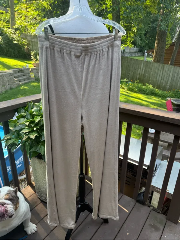 SKIMS Velour Wide Leg Pants Size Large L Color Beige - Image 5
