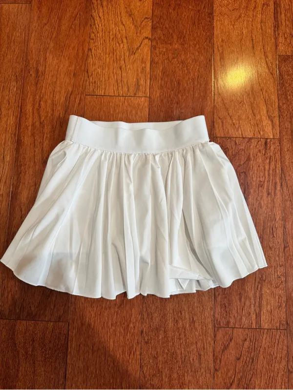 Aritzia TNA Action White Pleated Tennis Skirt Size XXS - Image 2