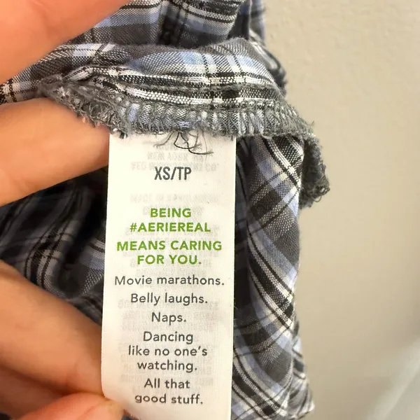 Aerie Plaid Cropped Button Up Shirt Womens XS Blue‎ Grey Long Sleeve Casual - Image 4