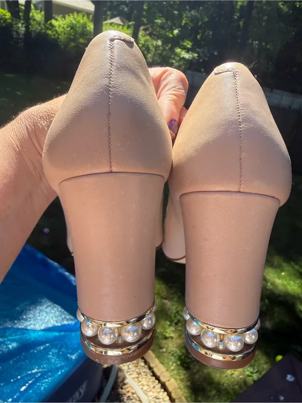Karl Lagerfeld Paris Nude Beige Open Toe Gold Leather Pearl Block Heels - 8 8M - Image 3