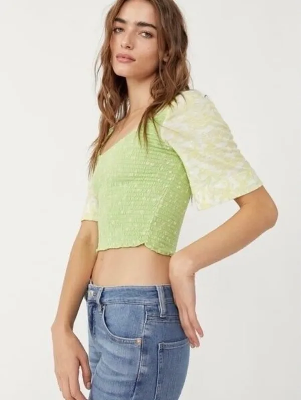 Free People Key Lime Smocked Cropped Blouse NWT✨ - Image 4